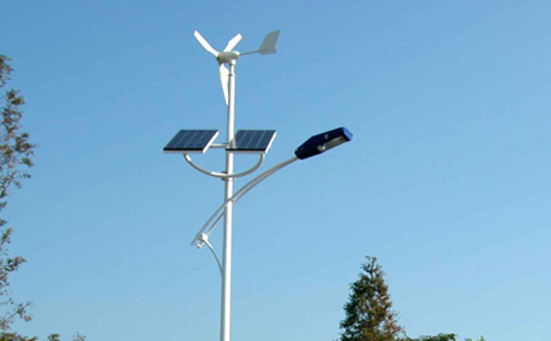 景区如何选择皋兰太阳能路灯保障夜间安全